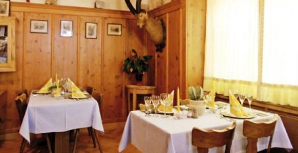 Gasthaus Alte Post Zillis ภายนอก รูปภาพ